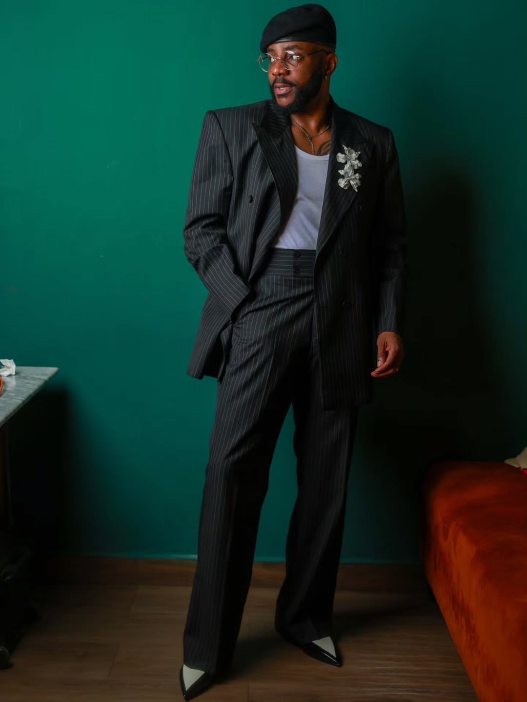 Pinstripe Dark Grey Men Suit S - огляд і ціна Mens Fashion Dark Grey Pants
