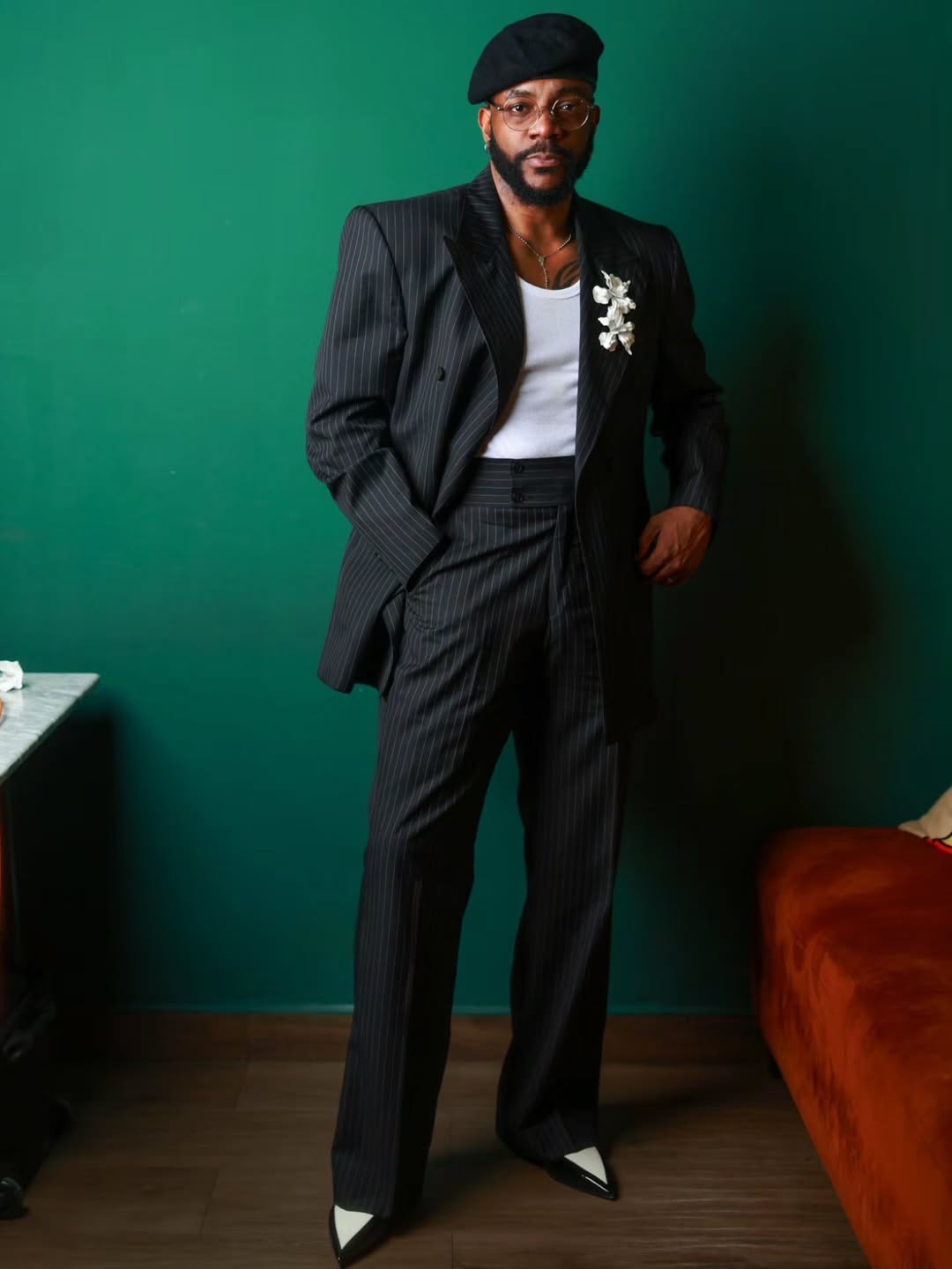 Pinstripe Dark Grey Men Suit S - огляд і ціна Mens Fashion Dark Grey Pants