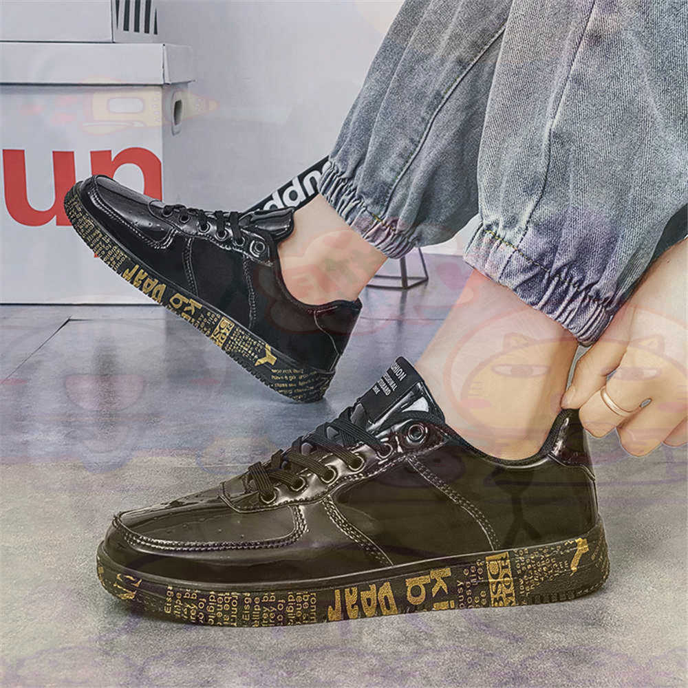 Round Foot Size 45 Sneakers Wh - огляд і ціна Men'S Fashion For Big Guys