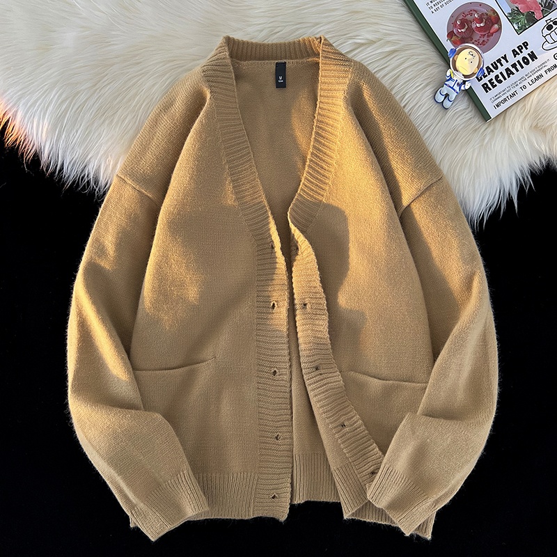 Autumn and Winter New Korean F - огляд і ціна Men'S Fashion V Neck Sweater