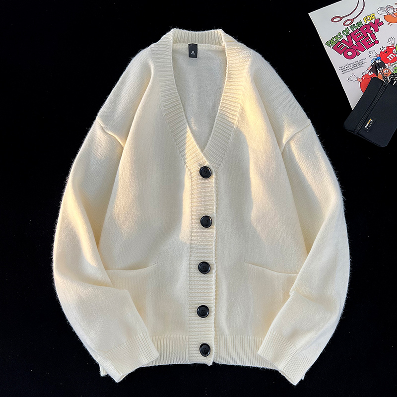Autumn and Winter New Korean F - огляд і ціна Men'S Fashion V Neck Sweater